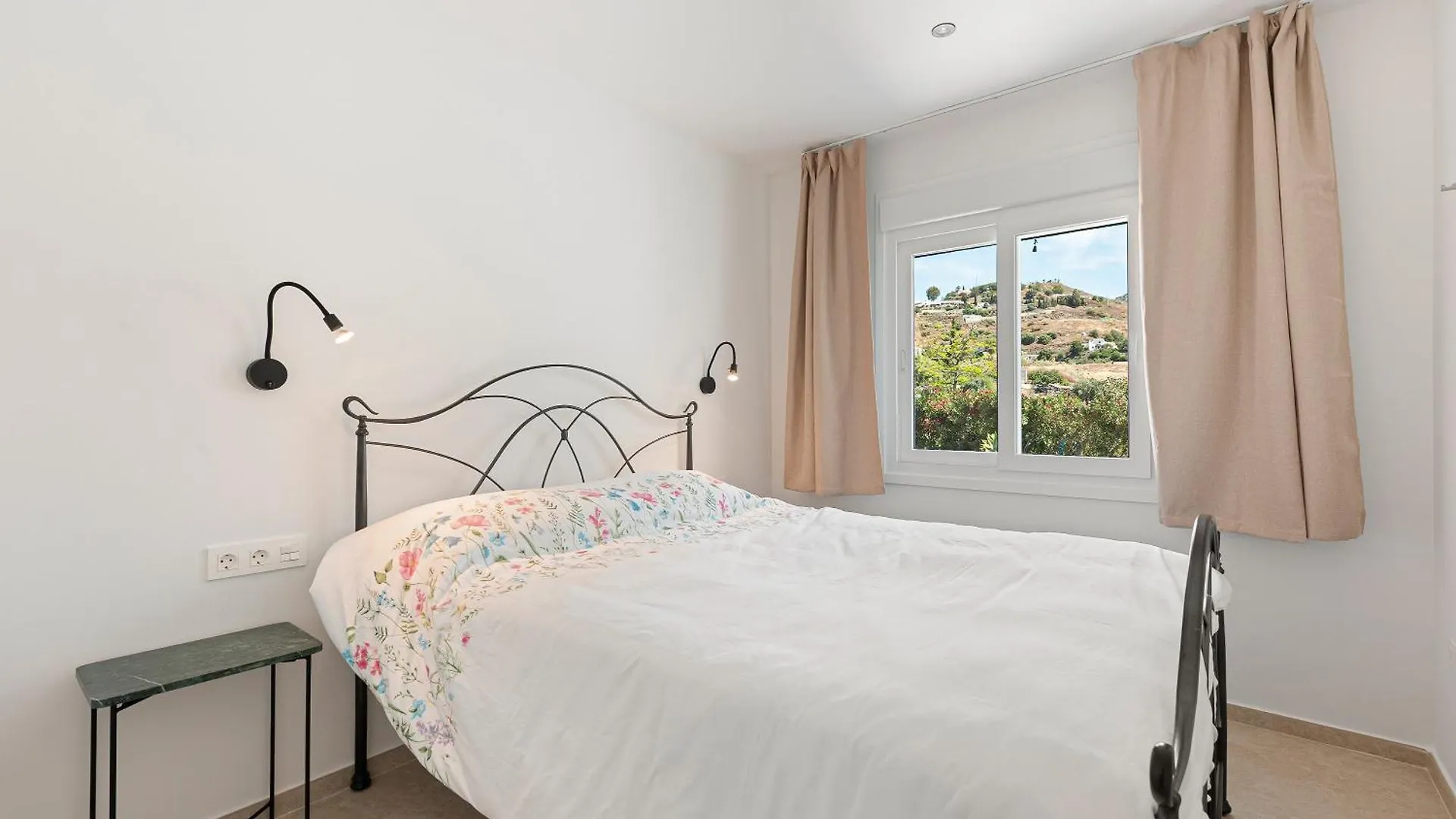 Villa Clery Algarrobo Spanien